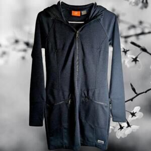 Merrell XS long sleeve hooded zip front black athletic woman's sweatshirt dress.
